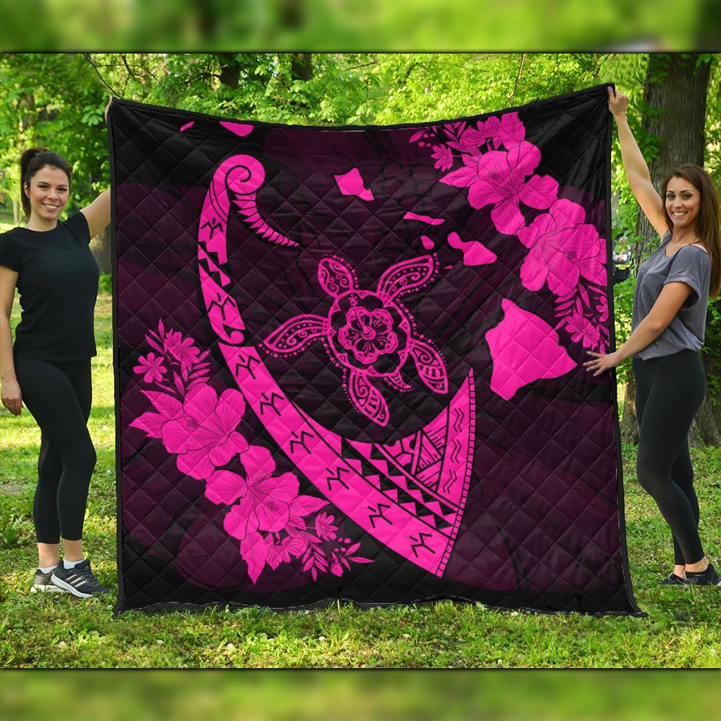 Hawaiian Map Hibiscus Turtle Fish Hook Polynesian Premium Quilts Pink - AH Black - Polynesian Pride