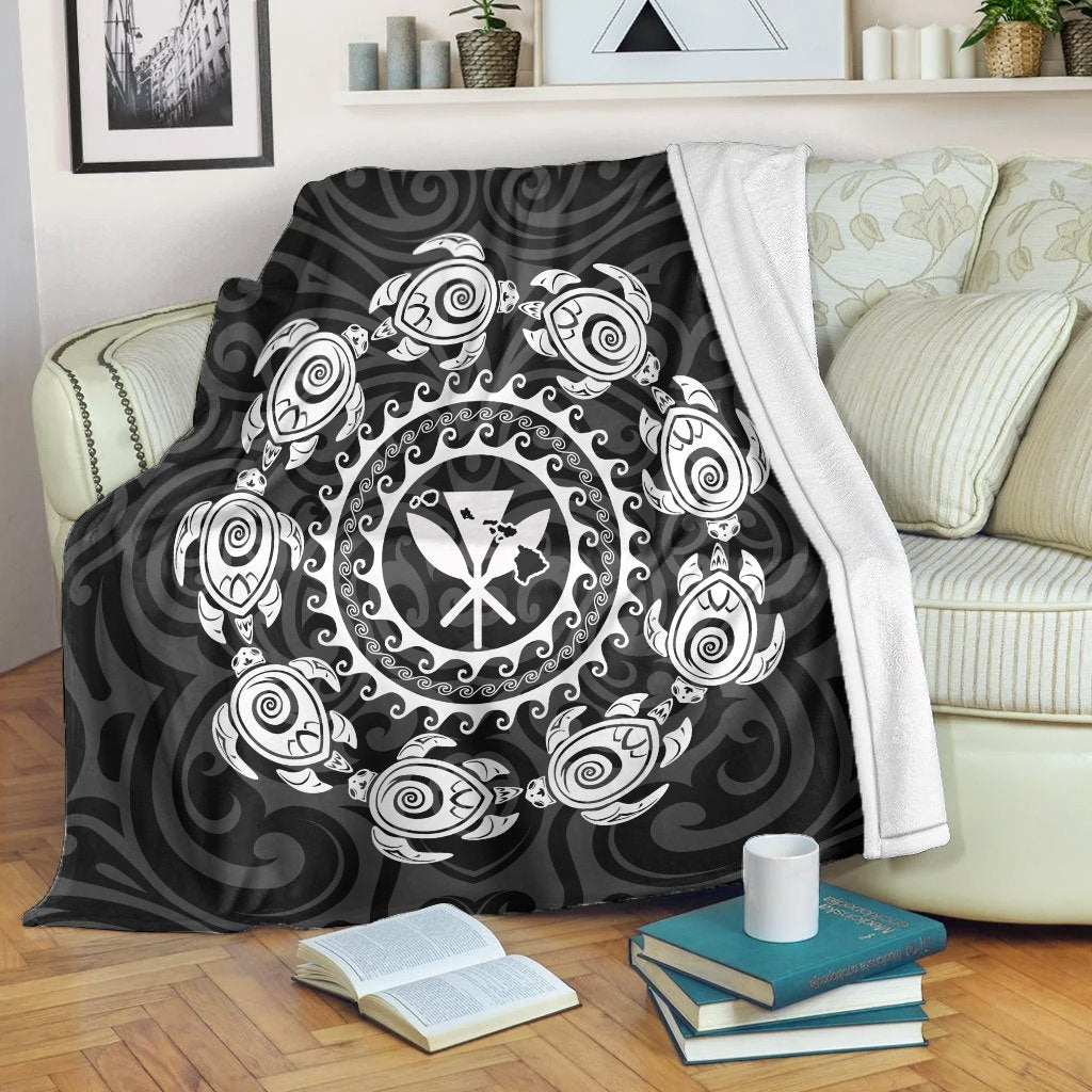 Hawaiian Map Kanaka Turtles Circle Style White Polynesian Premium Blankets - AH White - Polynesian Pride