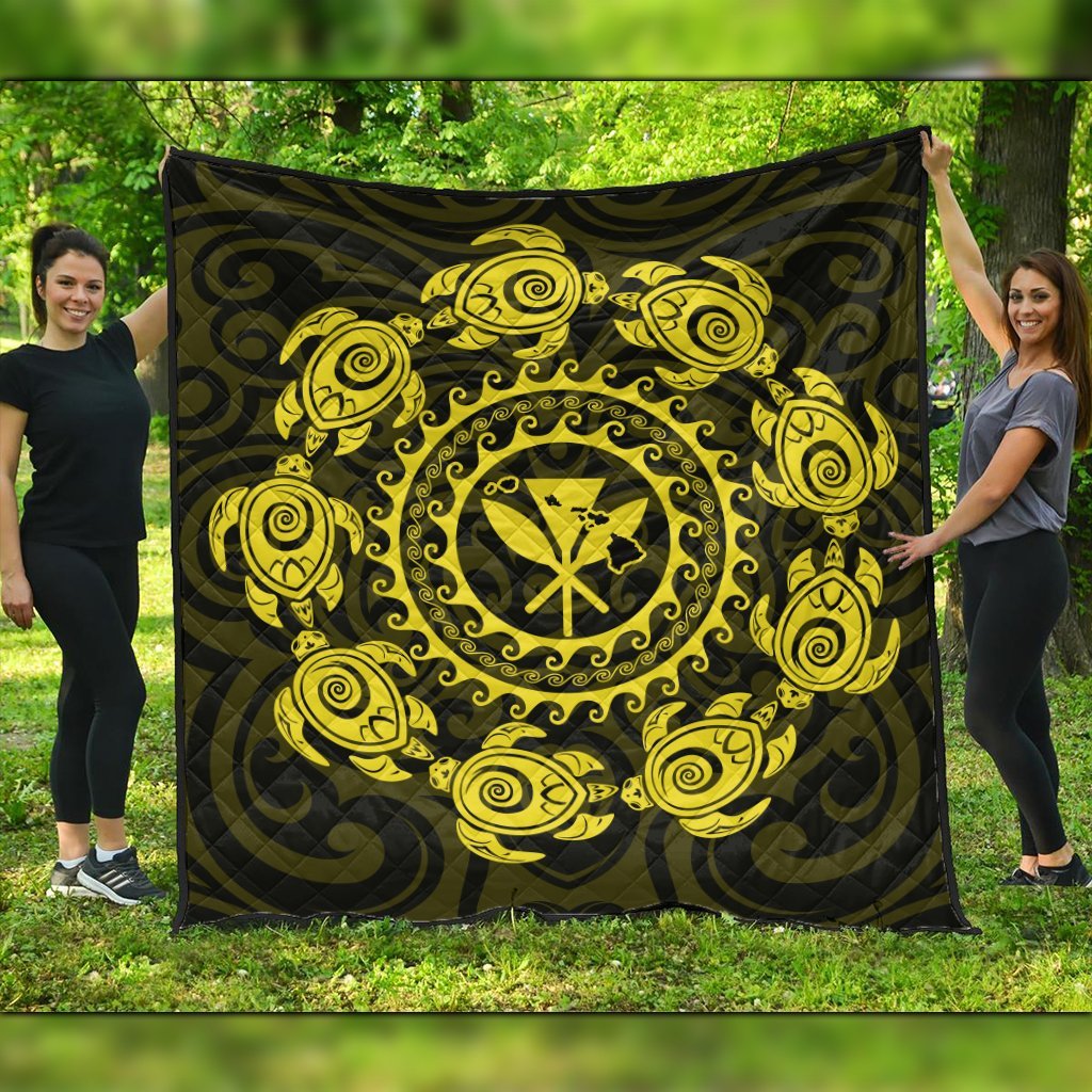 Hawaiian Map Kanaka Turtles Circle Style Yellow Polynesian Premium Quilts - AH Black - Polynesian Pride