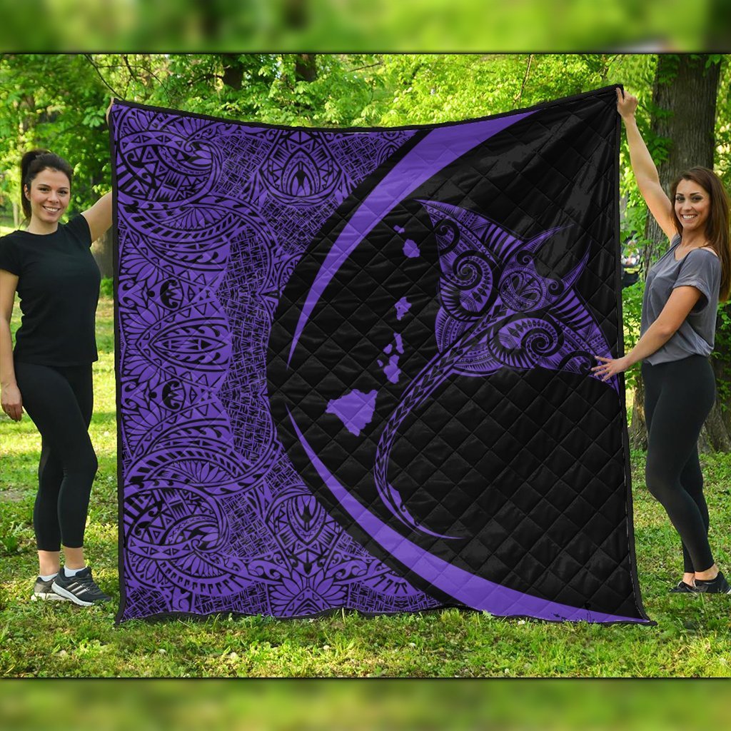 Hawaiian Map Manta Ray Polynesian Premium Quilts - Purple - Circle Style - AH Black - Polynesian Pride