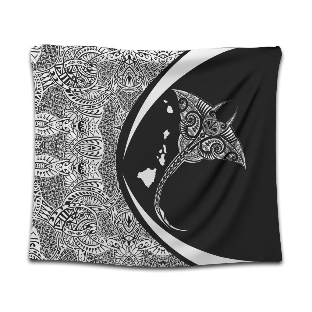 Hawaiian Map Manta Ray Polynesian Tapestry - White - Circle Style - AH Wall Tapestry Black - Polynesian Pride