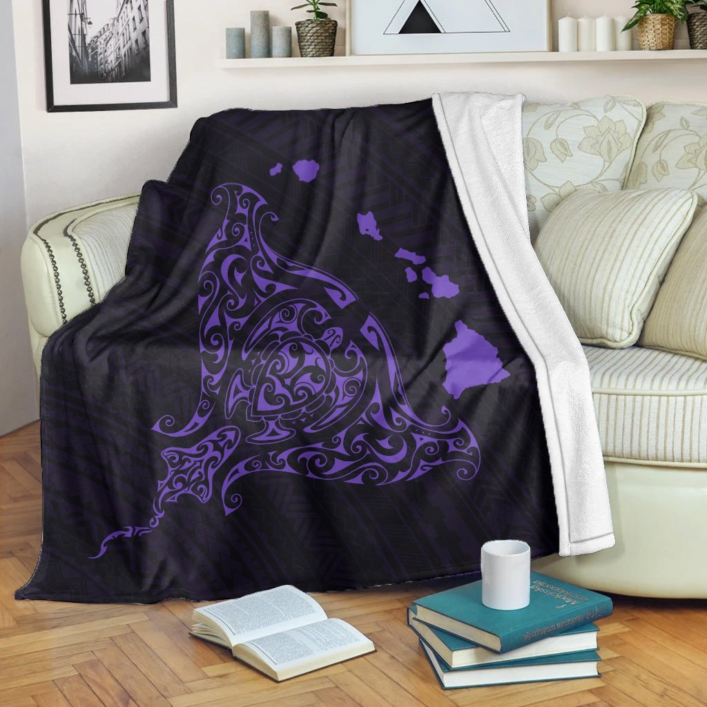 Hawaiian Map Manta Ray Purple Polynesian Premium Blankets - AH White - Polynesian Pride