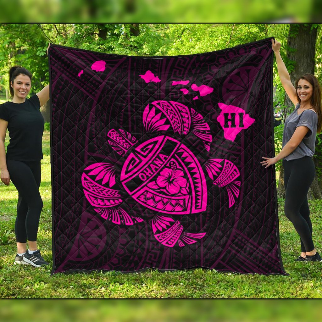 Hawaiian Map Turtle Ohana Hibicus Polynesian Premium Quilts - Pink - AH Black - Polynesian Pride