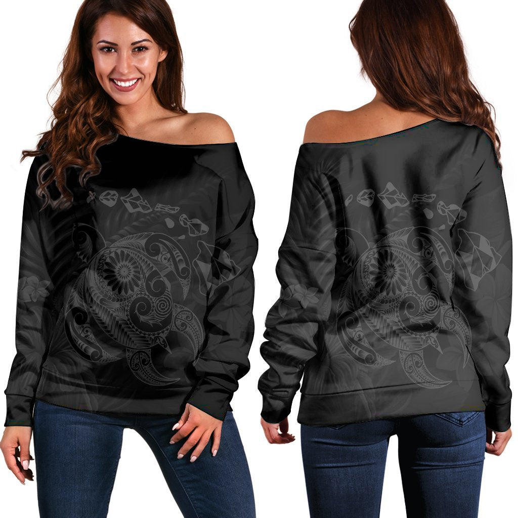 Hawaiian Map Turtle Tattoo Hibiscus Plumeria Polynesian Women's Off Shoulder Sweater - Gray - AH Black - Polynesian Pride