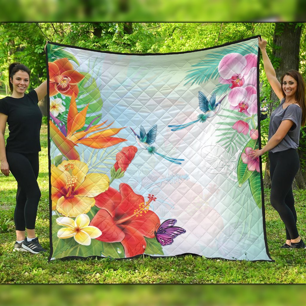 Hawaiian Orchids Strelitzia Hibiscus Plumeria Hummingbirds Polynesian Premium Quilts - AH Black - Polynesian Pride