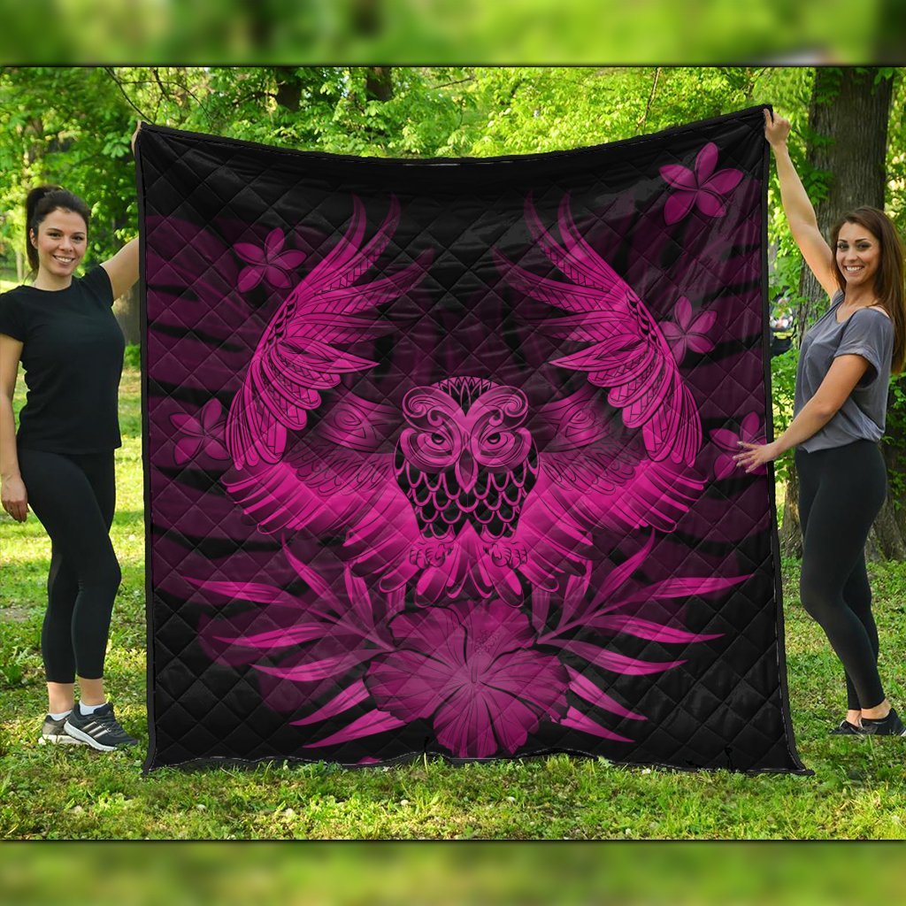 Hawaiian Owl Hibiscus Plumeria Polynesian Premium Quilts - Pink - AH Black - Polynesian Pride