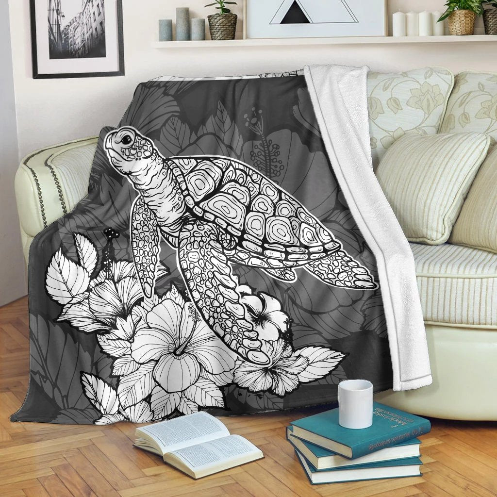 Hawaiian Sample Turtle Plumeria Premium Blankets - AH White - Polynesian Pride