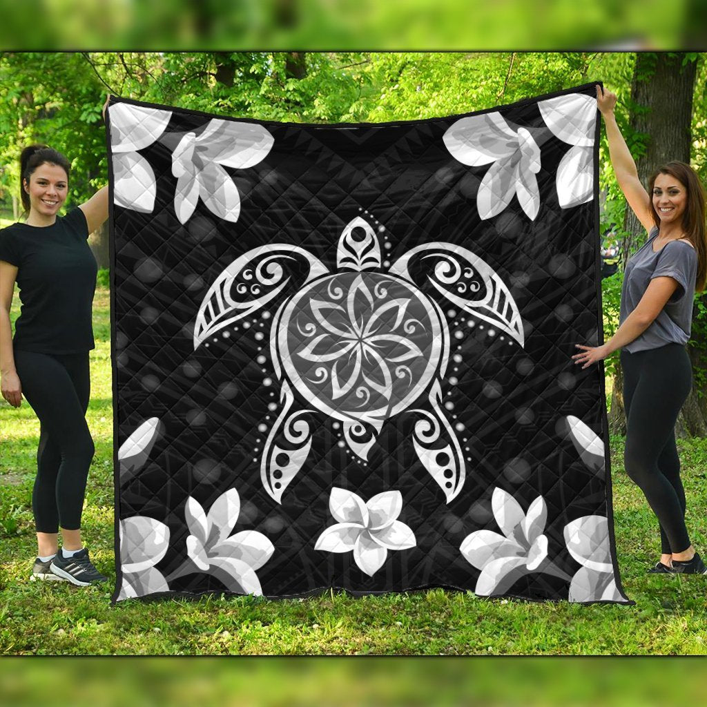 Hawaiian Silver Turtle Plumeria Premium Quilts AH Black - Polynesian Pride