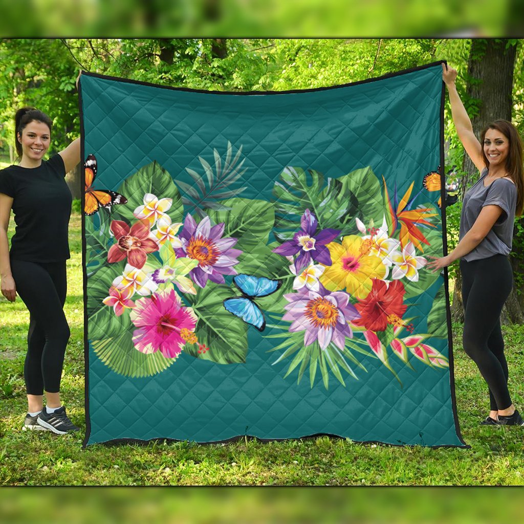 Hawaiian Tropical Strelitzia Plumeria Orchids Hibiscus Polynesian Premium Quilts - AH Black - Polynesian Pride