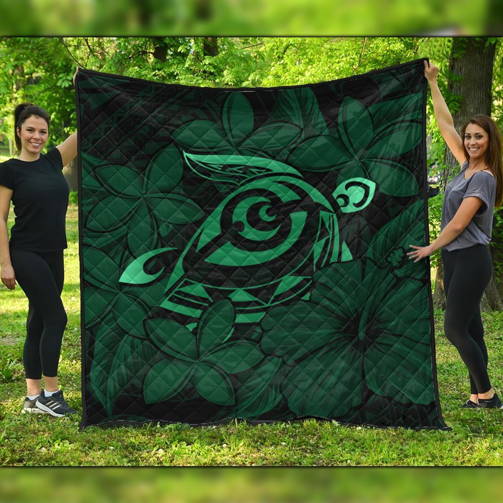 Hawaiian Turtle Hibiscus Plumeria Kanaka Polynesian Premium Quilts Green - Soft Style - AH Black - Polynesian Pride