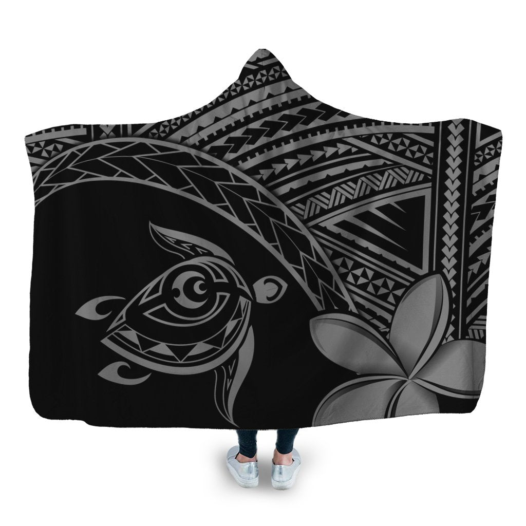 Hawaiian Turtle Plumeria Kakau Polynesian Quilt Hooded Blanket Neo Gray AH Hooded Blanket White - Polynesian Pride