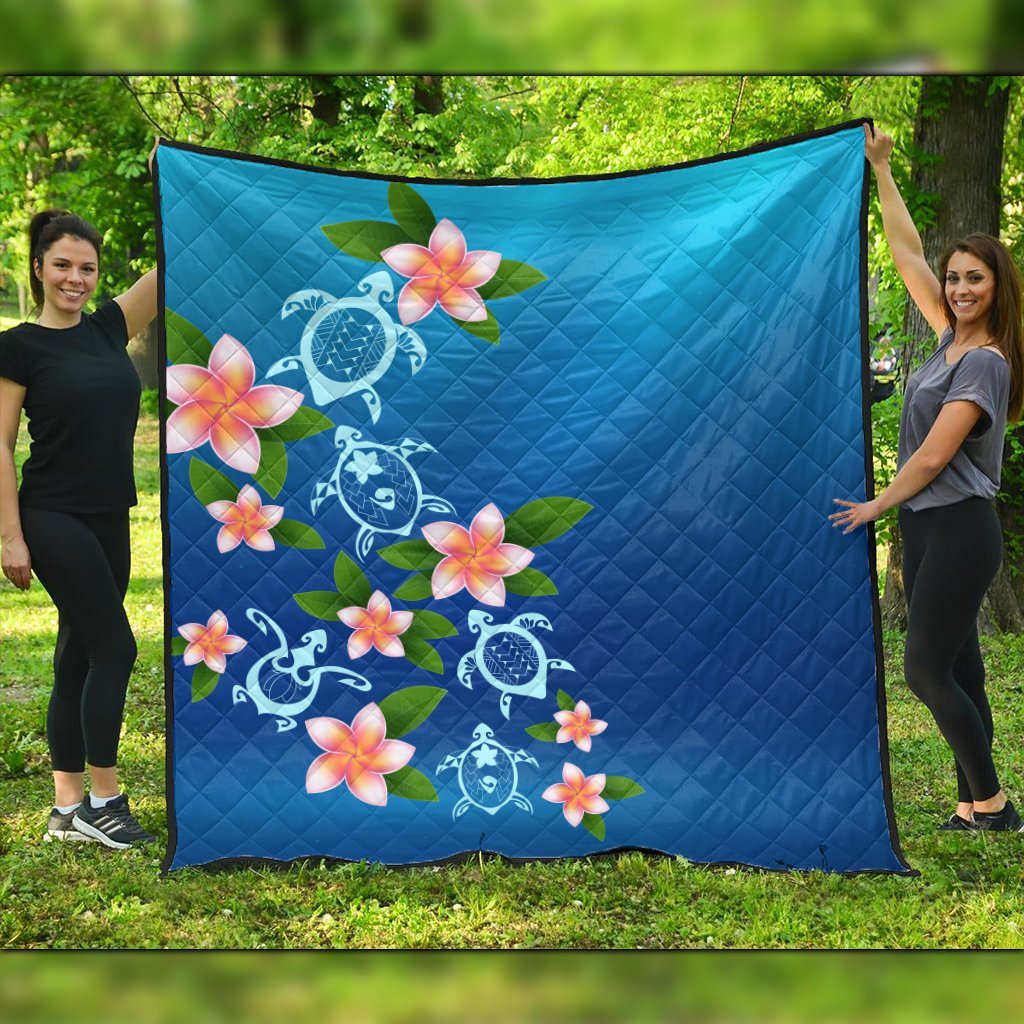 Hawaiian Tuttle And Plumeria Flower In The Sea Polynesian Premium Quilts - AH Black - Polynesian Pride