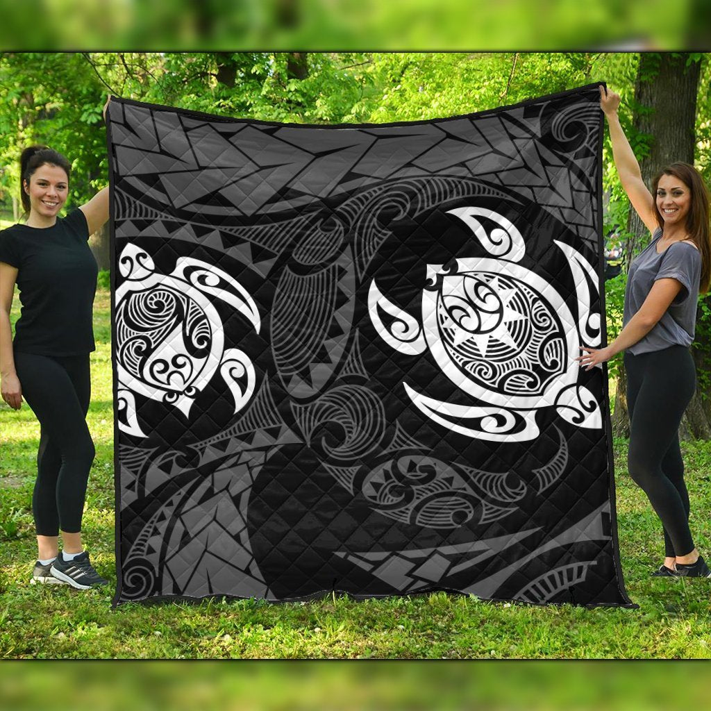 Hawaiian Two Turtle Polynesian Premium Quilts White AH Black - Polynesian Pride