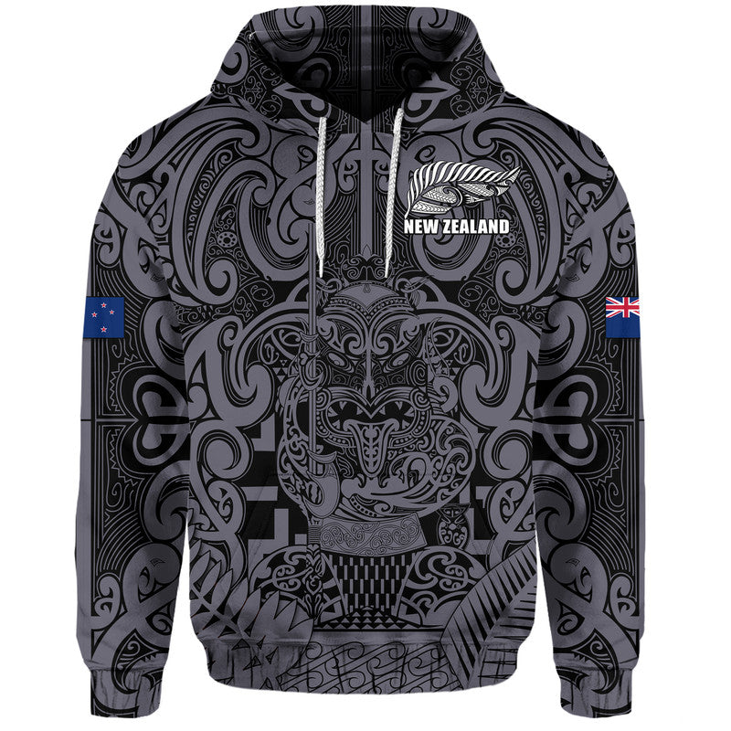 New Zealand Taiaha Maori Hoodie Minimalist Silver Fern All Black LT9 Black - Polynesian Pride