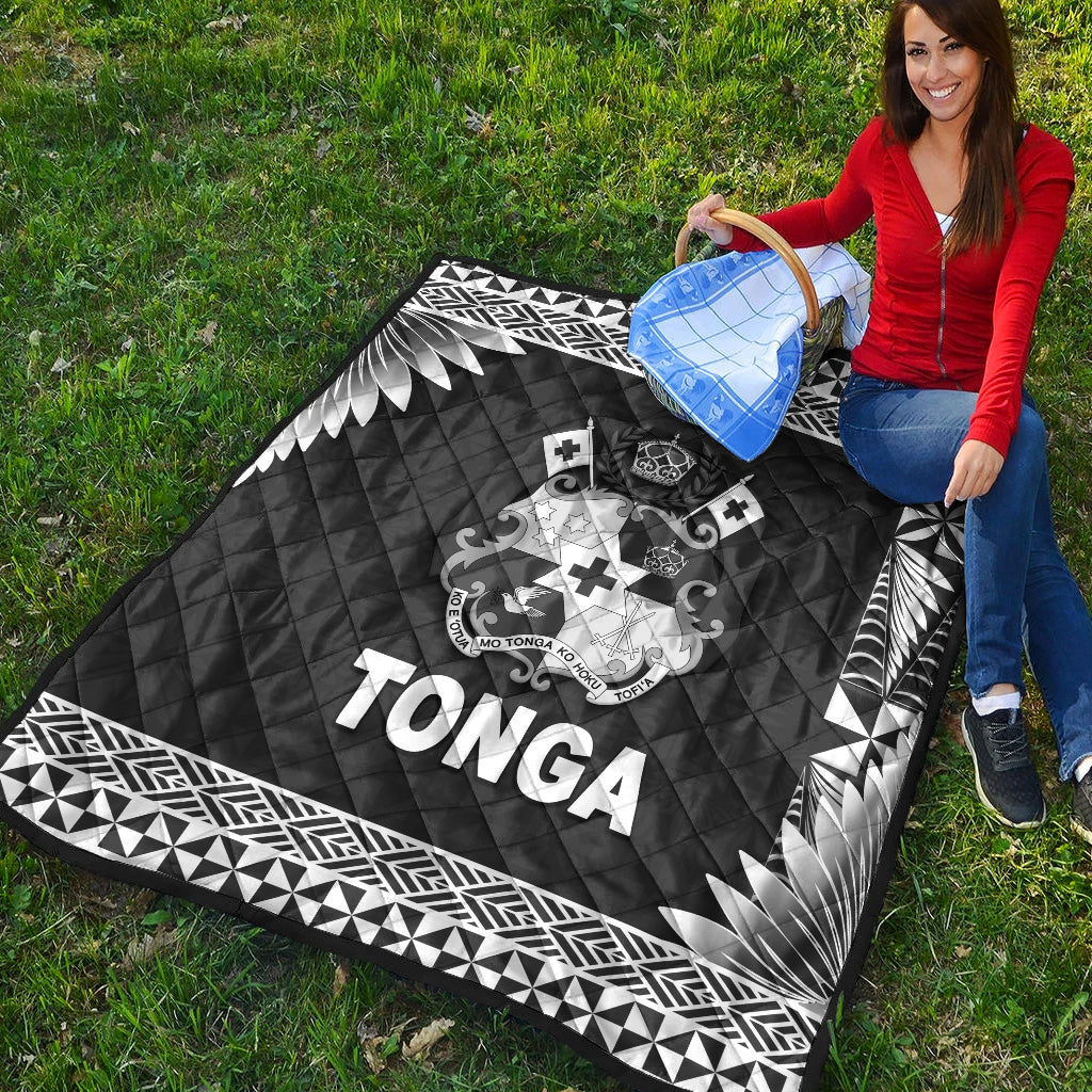 Tonga Coat Of Arms Premium Quilt Simplified Version - Black LT8 - Polynesian Pride