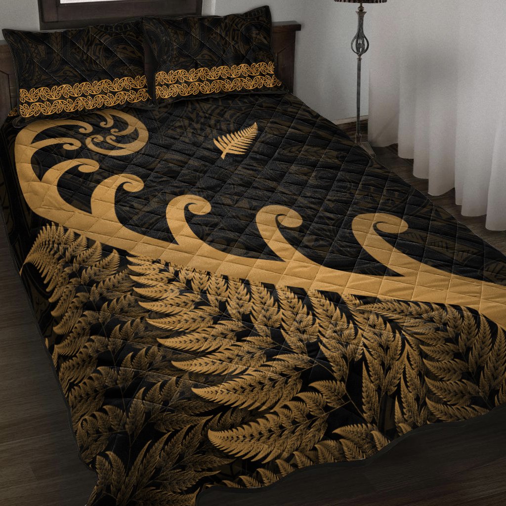 New Zealand Rugby Maori Quilt Bed Set Silver Fern Koru Vibes - Gold LT8 - Polynesian Pride