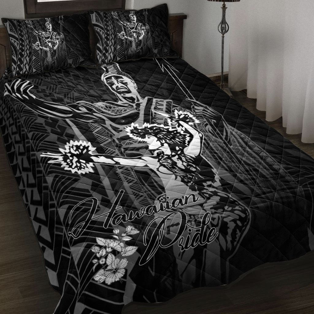 Hawaii Quilt Bed Set - King Of Hawaii With Hawaiian Girls White Version Black - Polynesian Pride