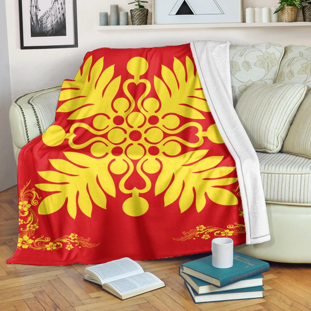 Hawaiian Quilt Maui Plant And Hibiscus Premium Blanket - Royal - AH White - Polynesian Pride