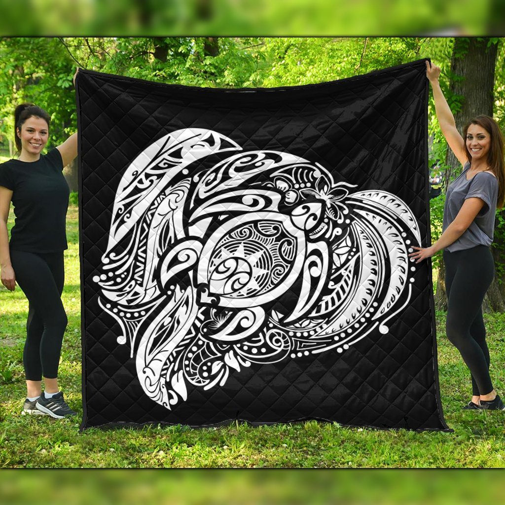 Simple Premium Quilts White AH Black - Polynesian Pride