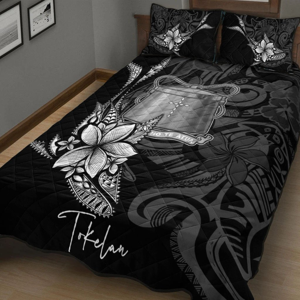 Tokelau Quilt Bed Set - Fish With Plumeria Flowers Style Black - Polynesian Pride