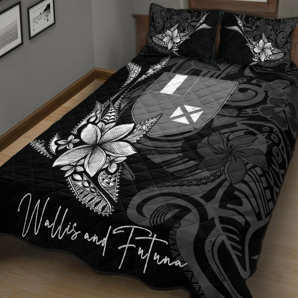 Wallis and Futuna Quilt Bed Set - Fish With Plumeria Flowers Style Black - Polynesian Pride