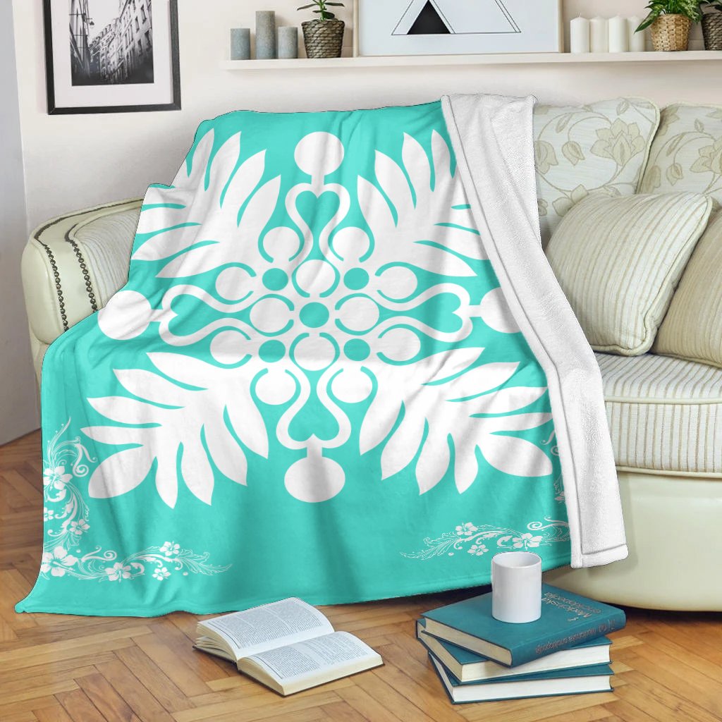 Hawaiian Quilt Maui Plant And Hibiscus Premium Blanket - White Turquoise - AH White - Polynesian Pride