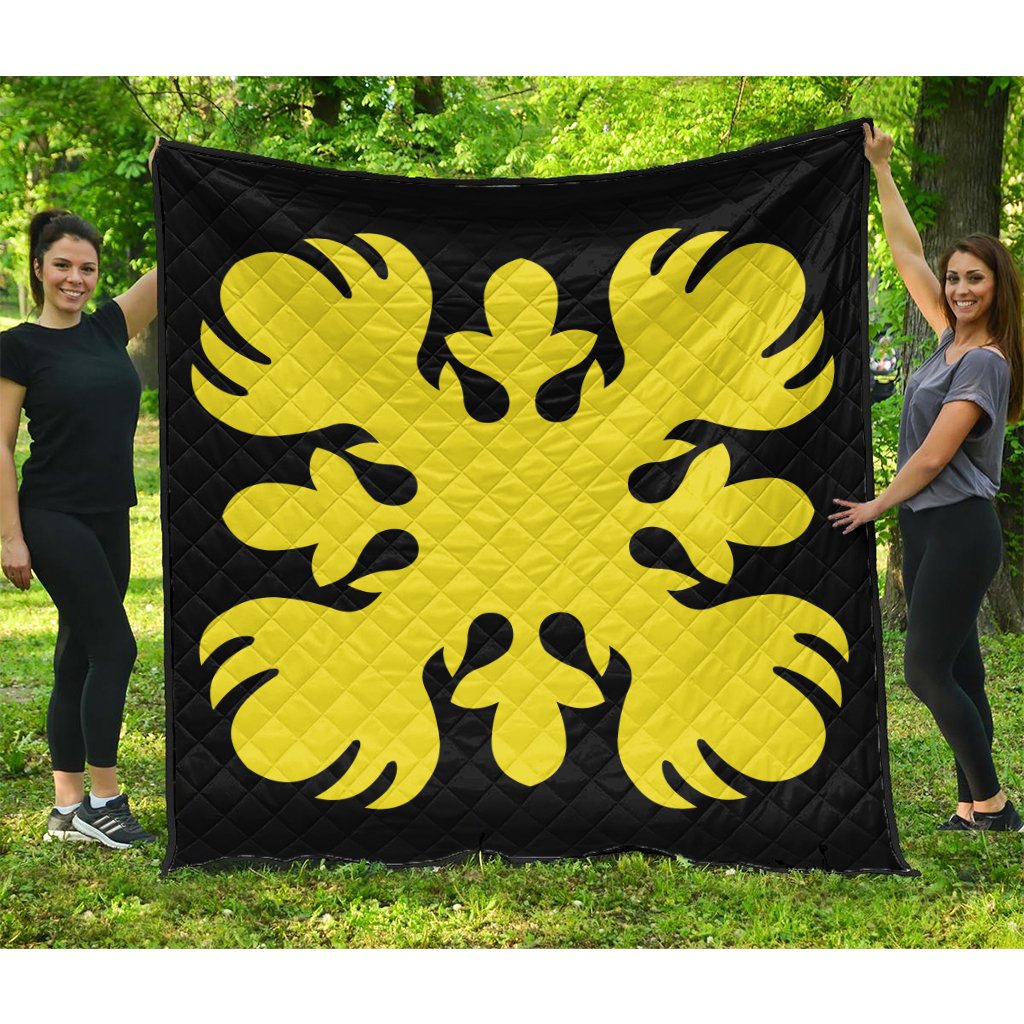 Hawaii Royal Pattern Premium Quilt - Black And Yellow - O2 Style - AH Yellow - Polynesian Pride