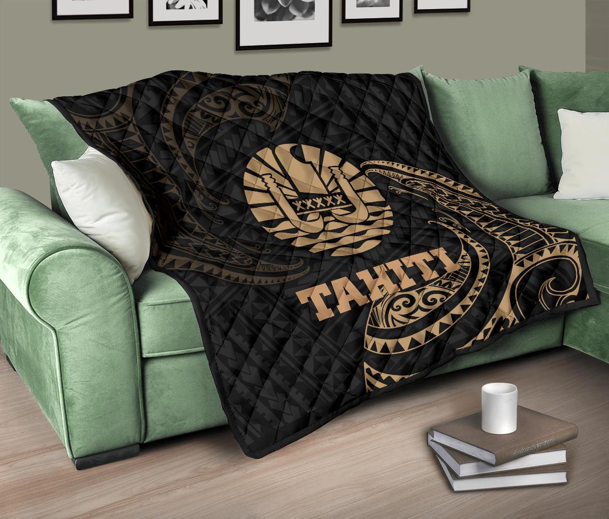 Tahiti Polynesian Premium Quilt - Gold Tribal Wave - Polynesian Pride