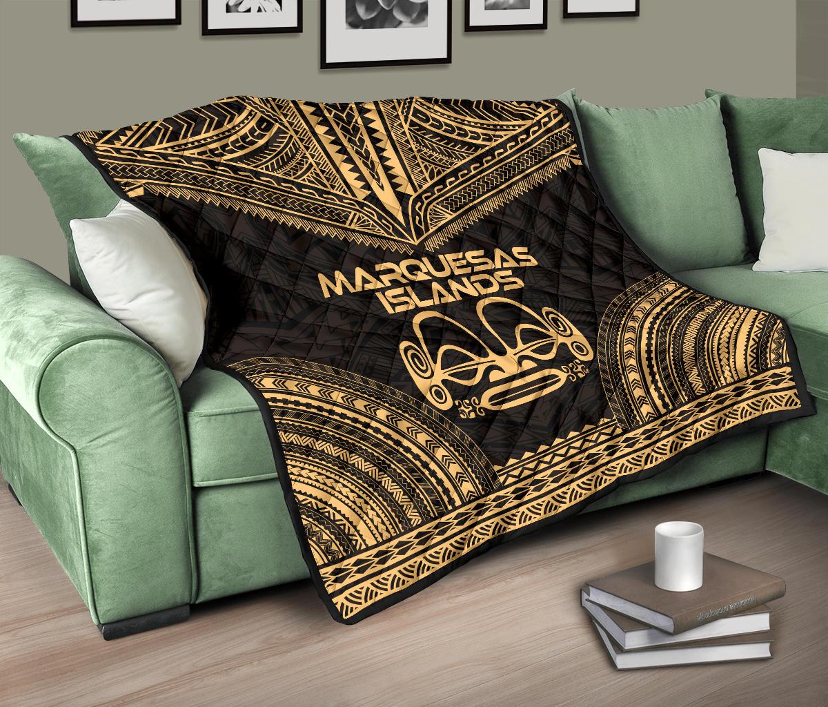 Marquesas Islands Premium Quilt - Marquesas Islands Tiki Face Polynesian Chief Gold Version - Polynesian Pride