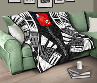 Wallis And Futuna Premium Quilt - Wallis And Futuna Coat Of Arms Polynesian White Tattoo - Polynesian Pride