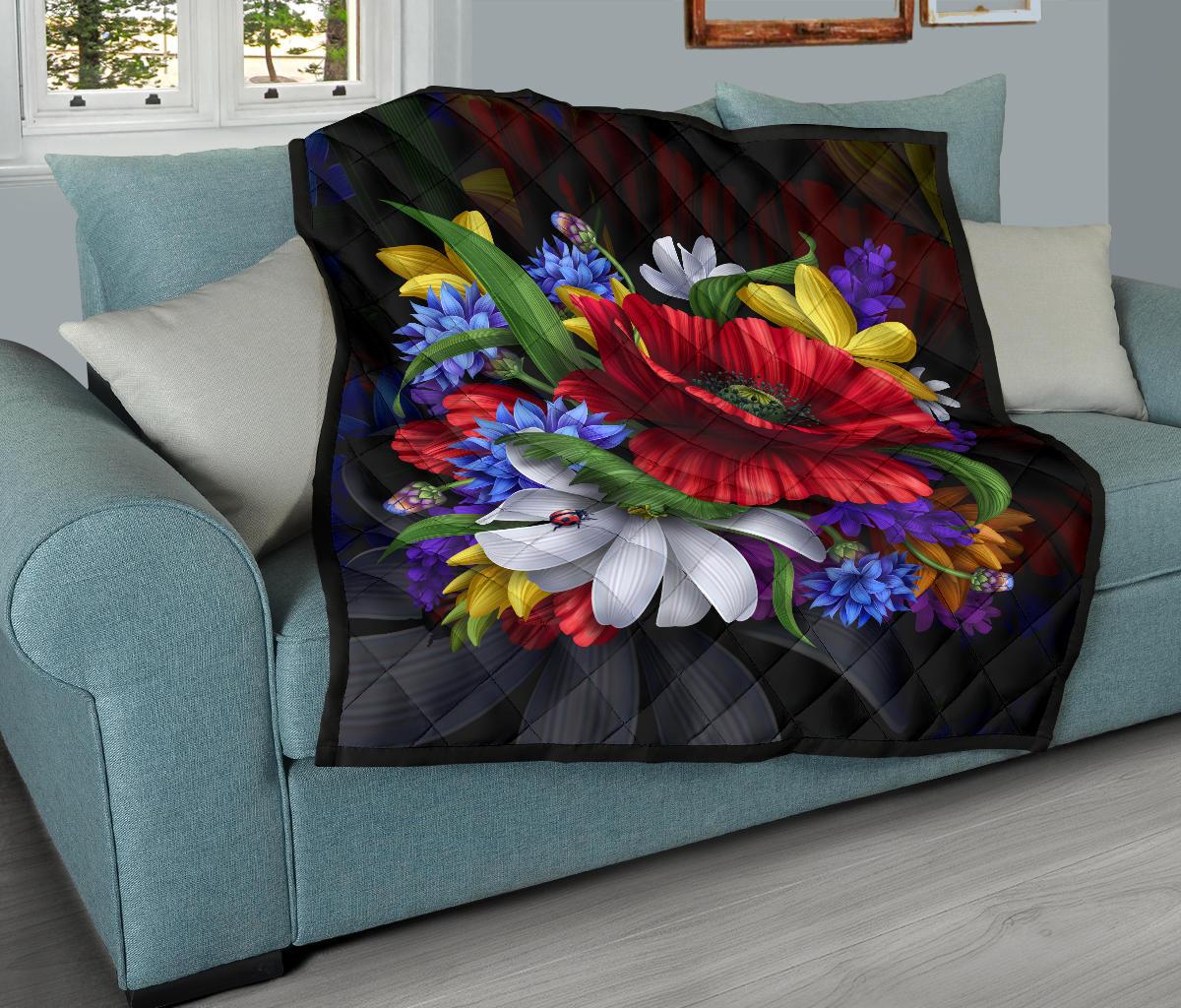 Blooming Flower Premium Quilt - Polynesian Pride