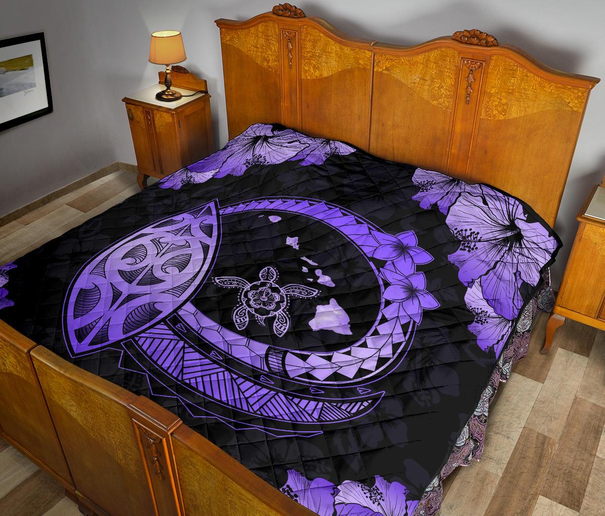 Hawaii Hibiscus Map Hidden Polynesian Purple Premium Quilt - Polynesian Pride