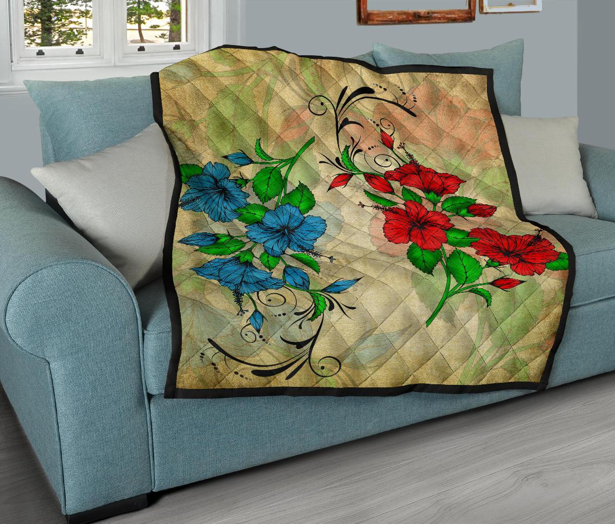 Hibiscus Red And Blue Premium Quilt - Polynesian Pride