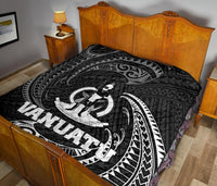 Vanuatu Polynesian Premium Quilt - White Tribal Wave - Polynesian Pride