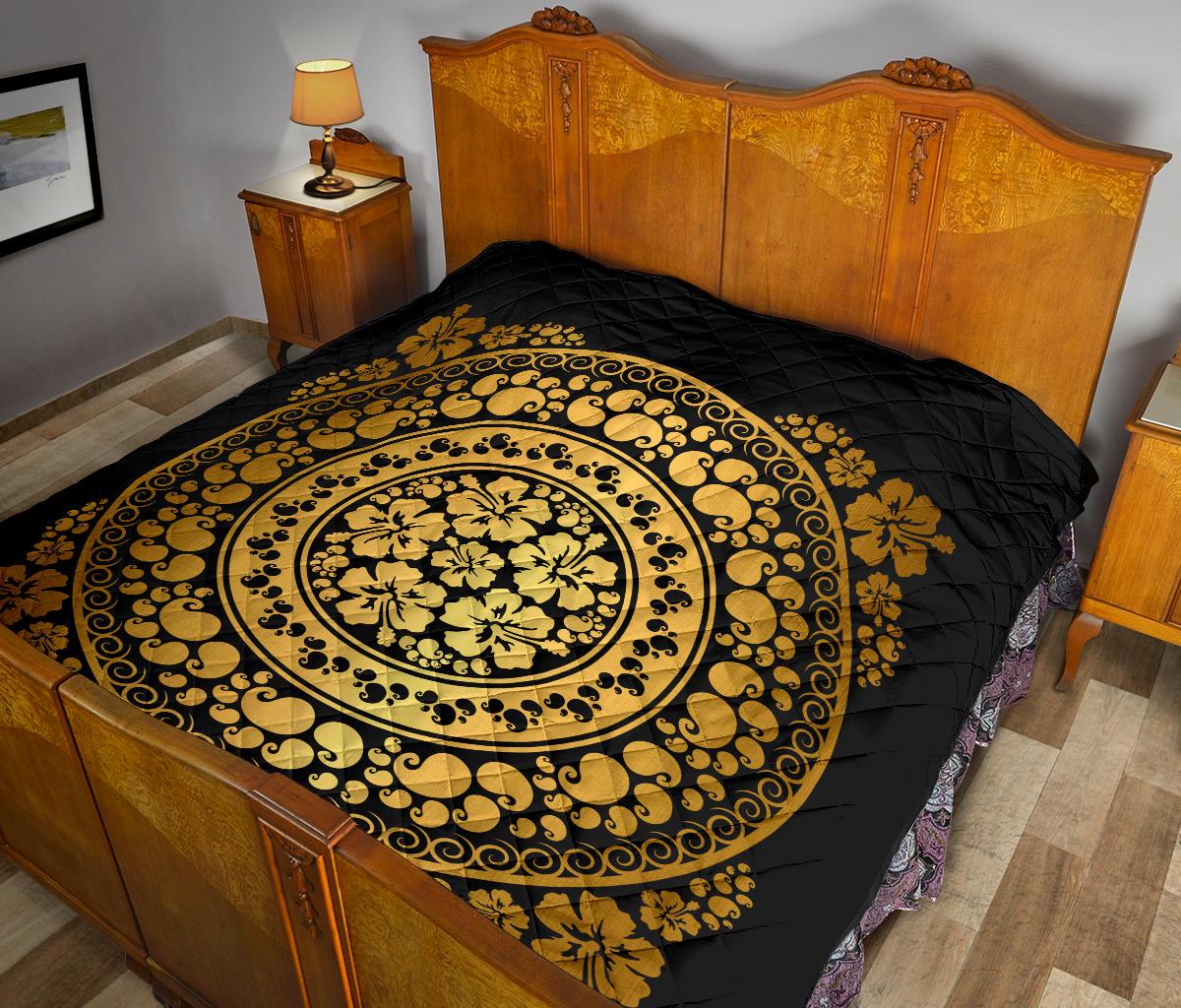 Hibiscus Gold Circle Tapestry Premium Quilt - Polynesian Pride