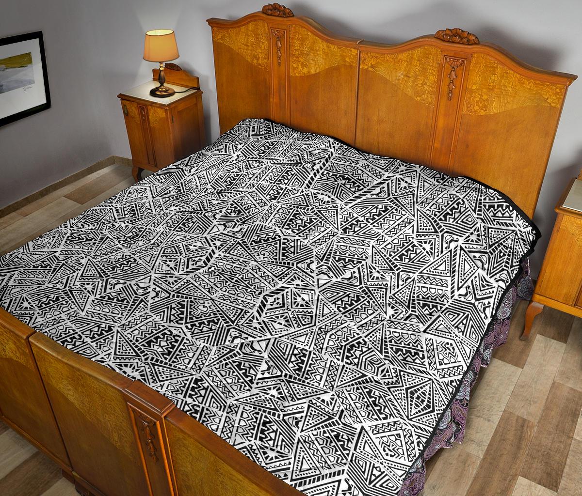 Polynesian Premium Quilt White And Black - Polynesian Pride