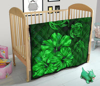 Hawaiian Map Turtle Hibiscus Vintage Polynesian Premium Quilt Green - Polynesian Pride