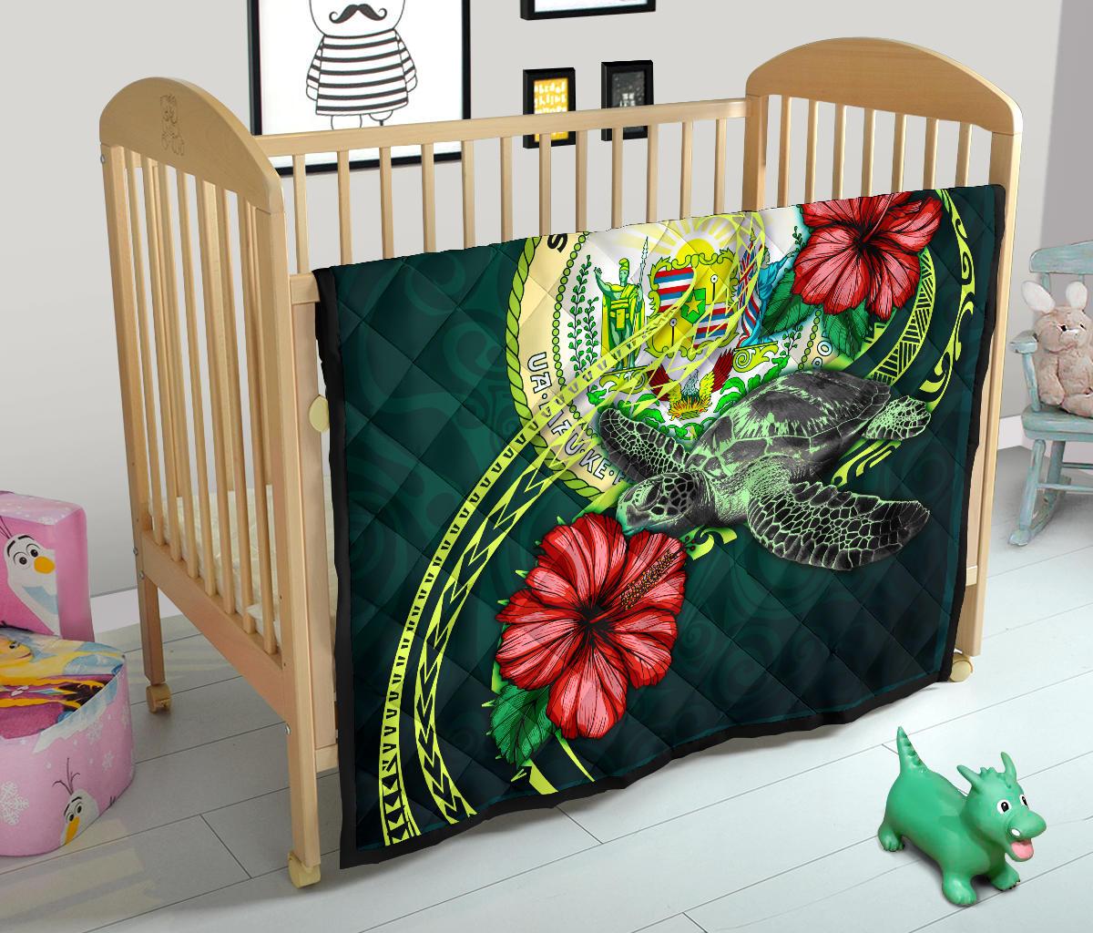 Hawaii Polynesian Premium Quilt - Green Turtle Hibiscus - Polynesian Pride