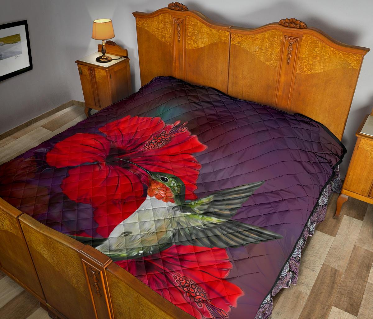 Hibiscus Hummingbird Premium Quilt - Polynesian Pride