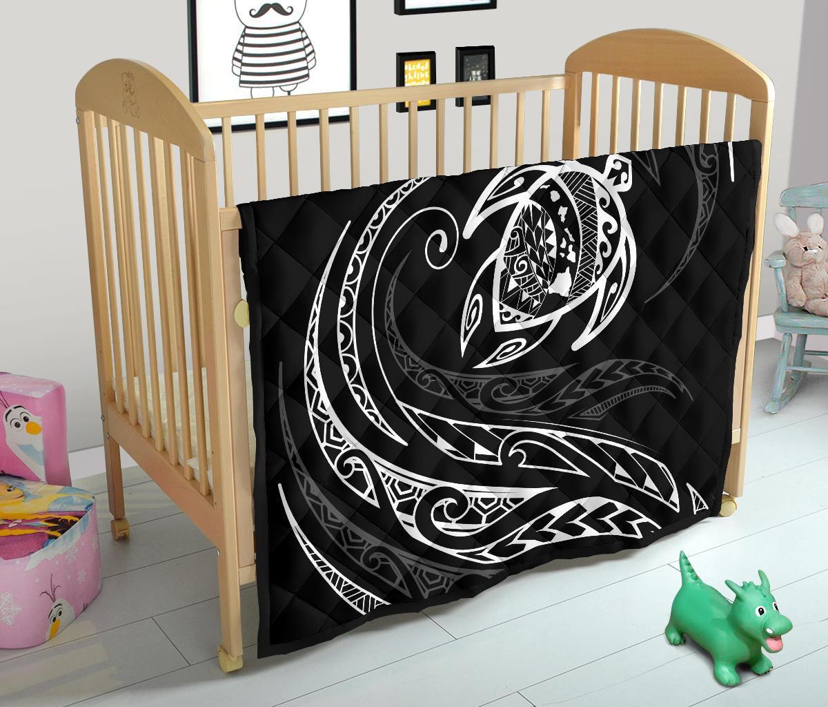 Hawaii Turtle Premium Quilt - White - Frida Style - Polynesian Pride