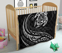 Hawaii Turtle Premium Quilt - White - Frida Style - Polynesian Pride