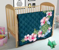 Hibiscus Turtle Dance Premium Quilt - Polynesian Pride