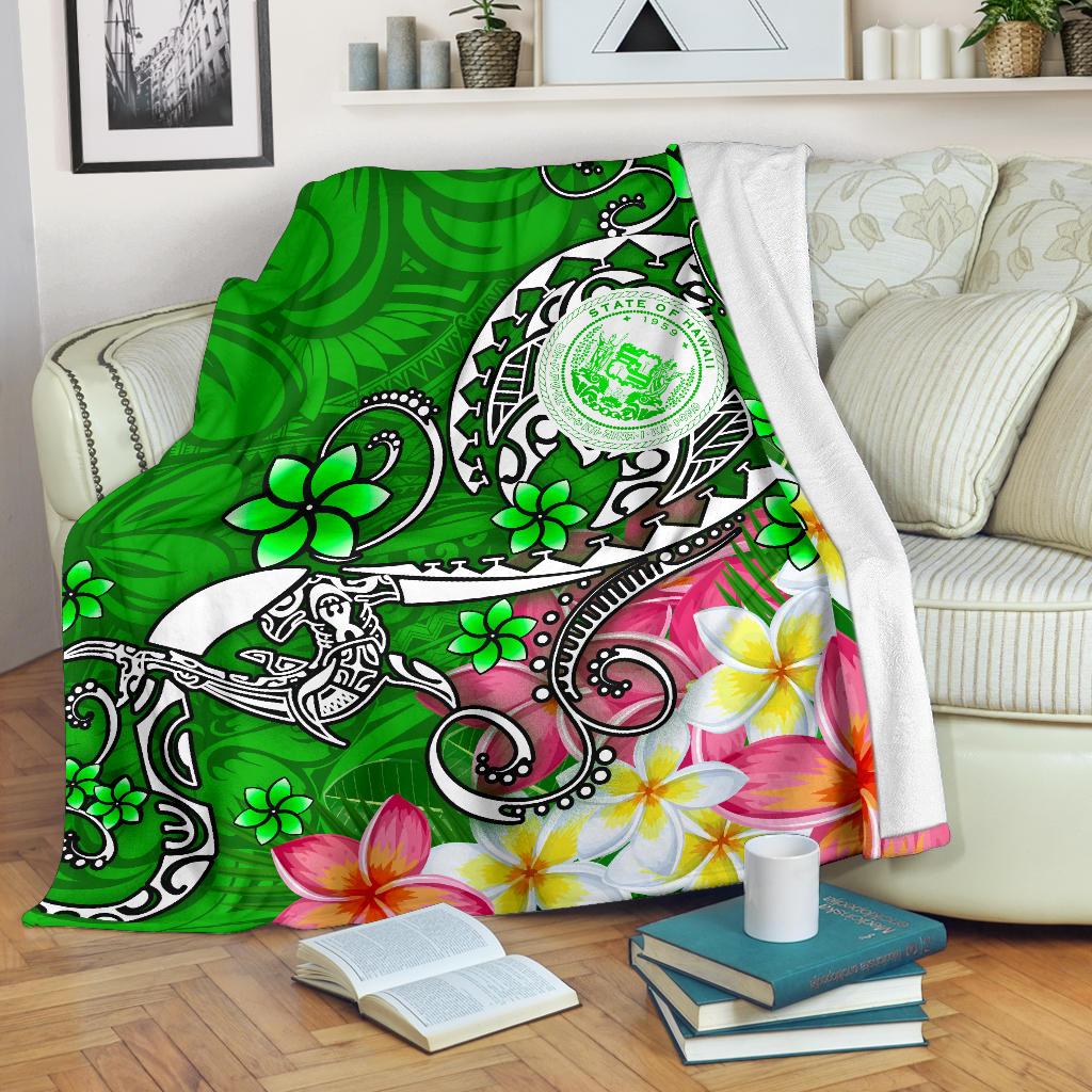 Hawaii Polynesian Premium Blankets - Hawaii Seal With Turtle Plumeria (Green) White - Polynesian Pride