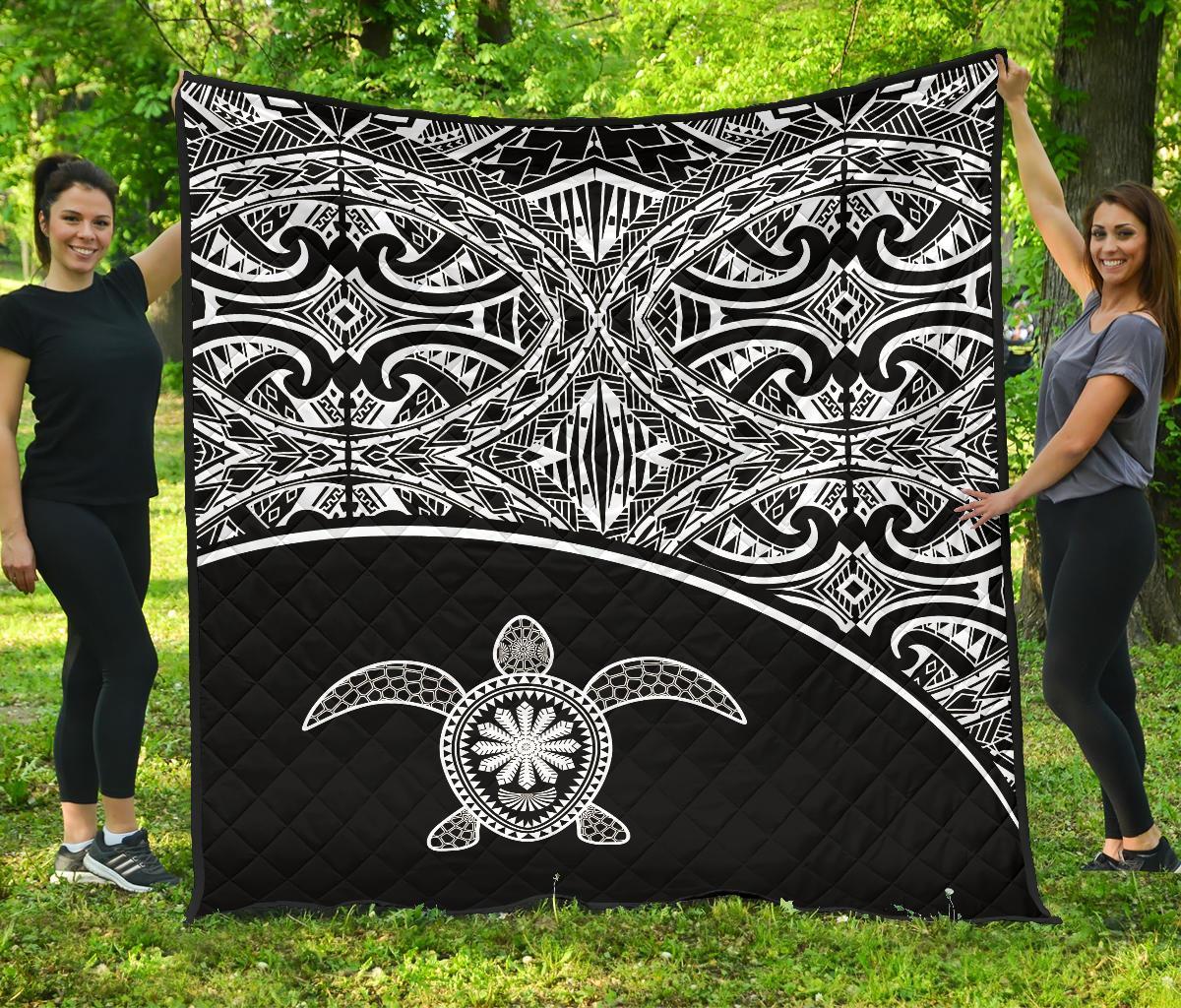 Polynesian Premium Quilt - White Turtle Curve Version - Polynesian Pride
