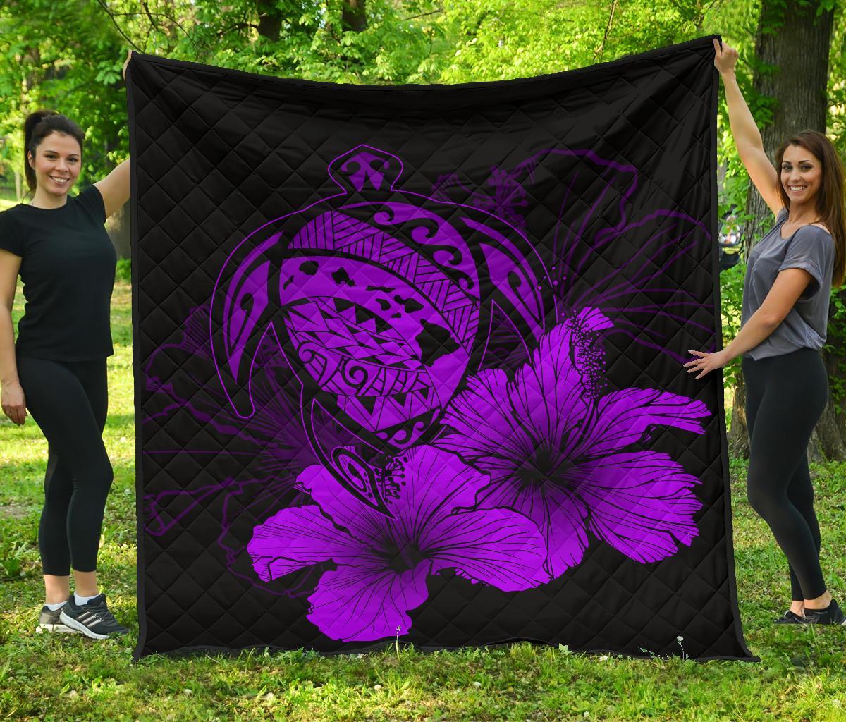 Hawaii Hibiscus Premium Quilt - Turtle Map - Purple Purple - Polynesian Pride