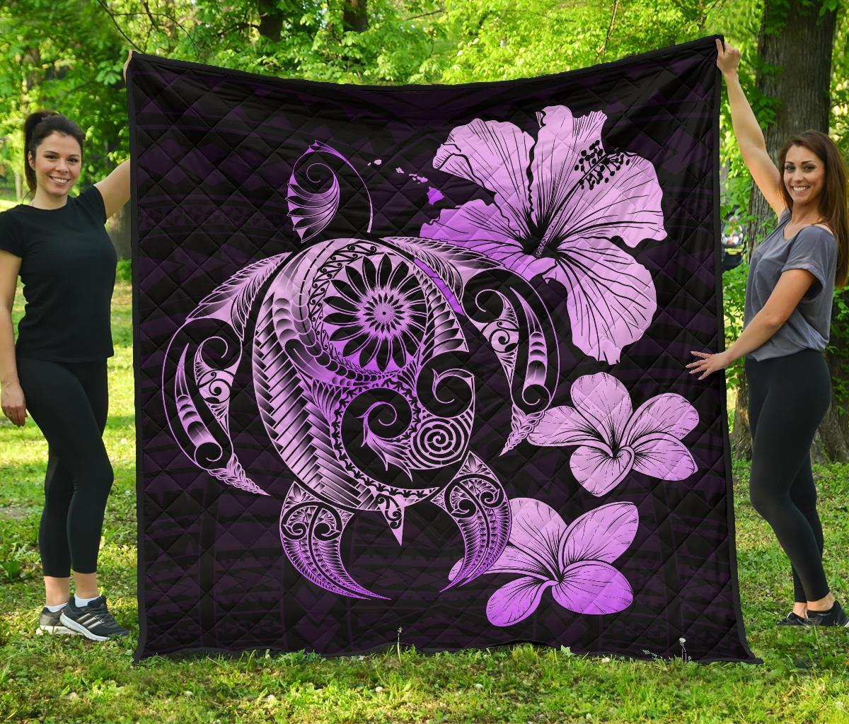 Hibiscus Plumeria Mix Polynesian Violet Turtle Premium Quilt Violet - Polynesian Pride