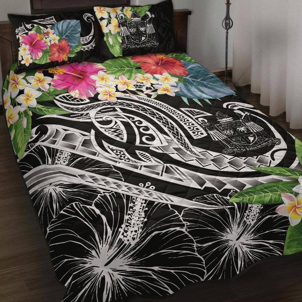 Fiji Polynesian Quilt Bed Set - Summer Plumeria (Black) Black - Polynesian Pride