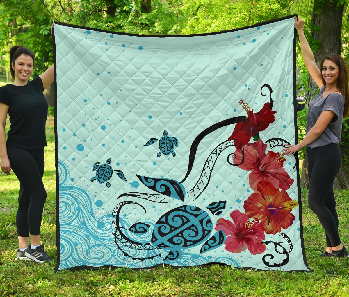 Sea Turtle Hibiscus Premium Quilt Blue - Polynesian Pride