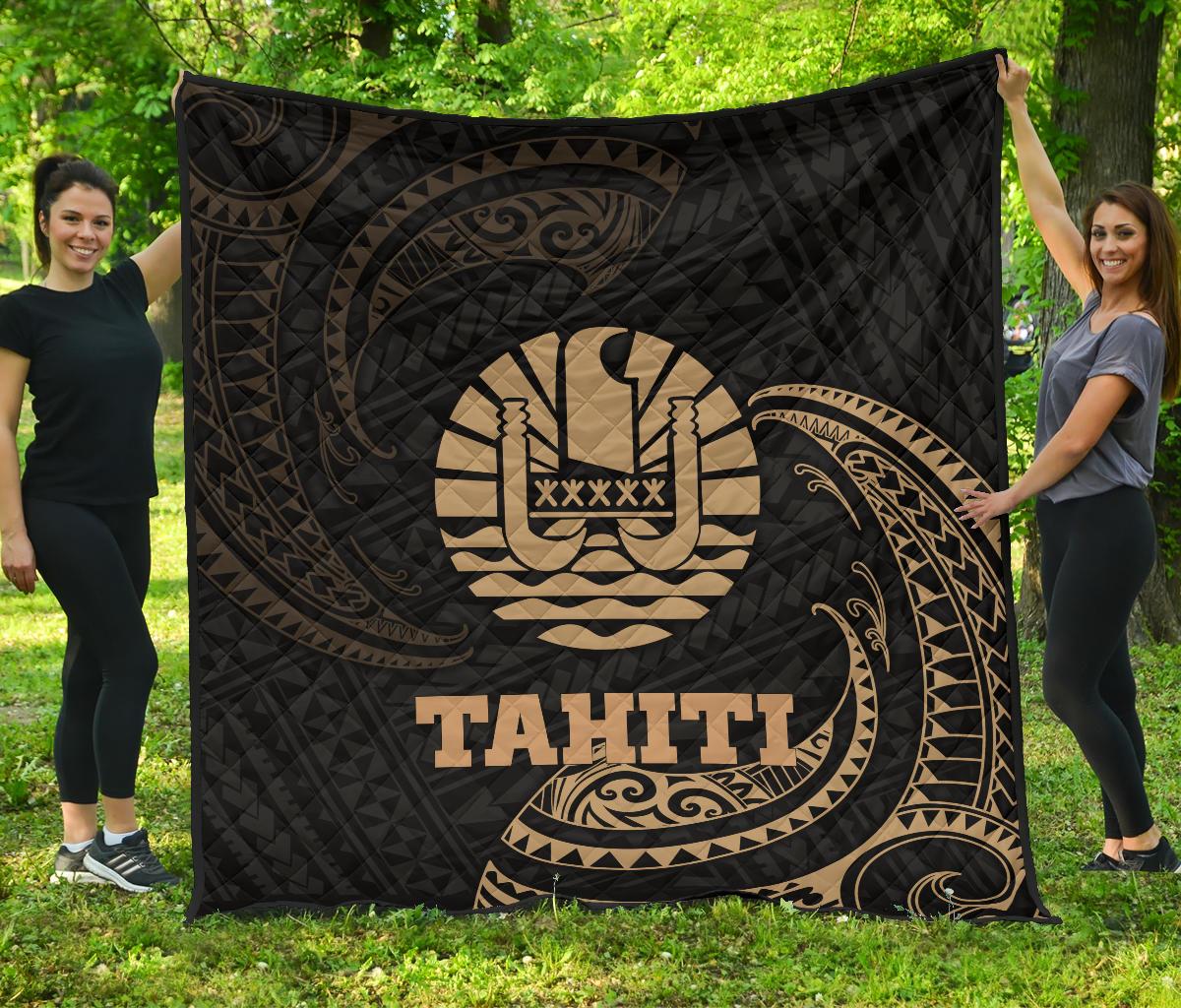 Tahiti Polynesian Premium Quilt - Gold Tribal Wave - Polynesian Pride