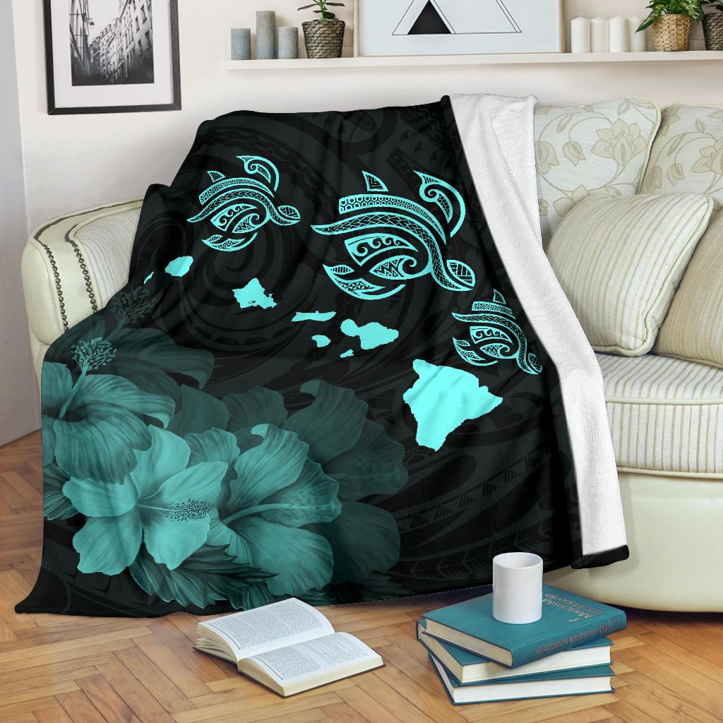 Hawaii Hibiscus Map Polynesian Ancient Turquoise Premium Blanket White - Polynesian Pride